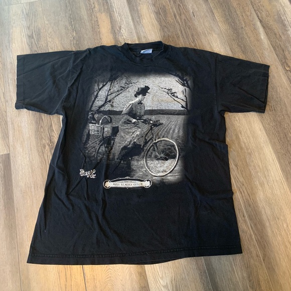 Rare Stanley Desantis Vintage Wizard of OZ T-Shirt - Picture 1 of 6